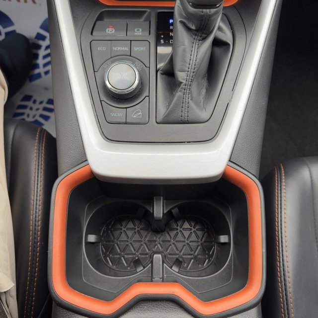 Used 2024 Toyota RAV4 Adventure image 21