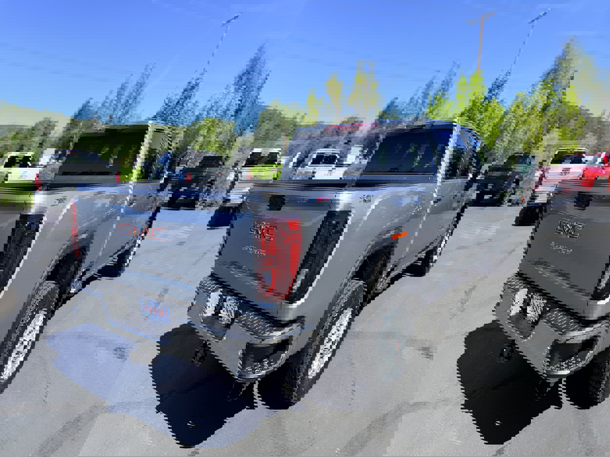 New 2026 GMC Sierra 2500 Pro image 4