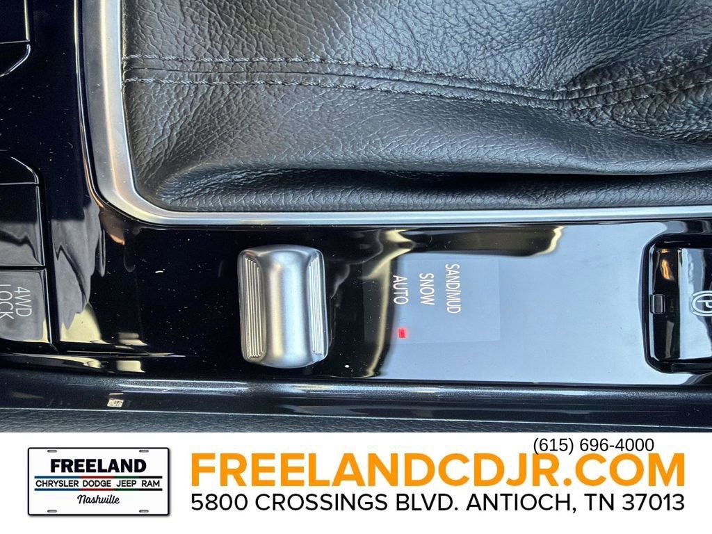 New 2026 Jeep Compass Latitude image 32