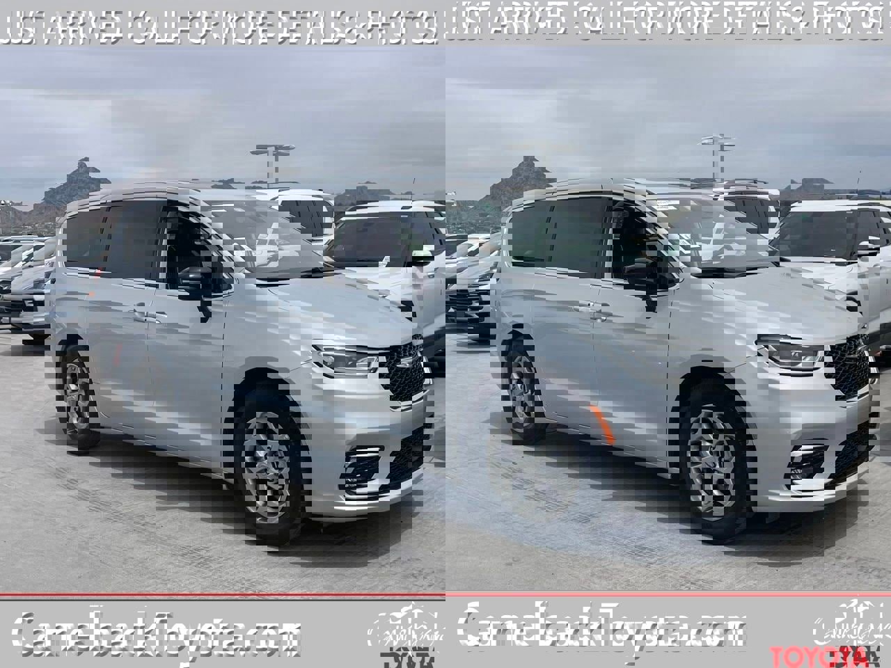 Used 2024 Chrysler Pacifica Limited FWD image 1