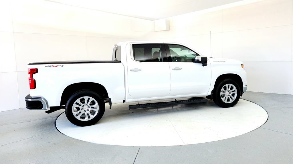 Used 2025 Chevrolet Silverado 1500 LTZ w/ LTZ Premium Package AWD/4WD image 6