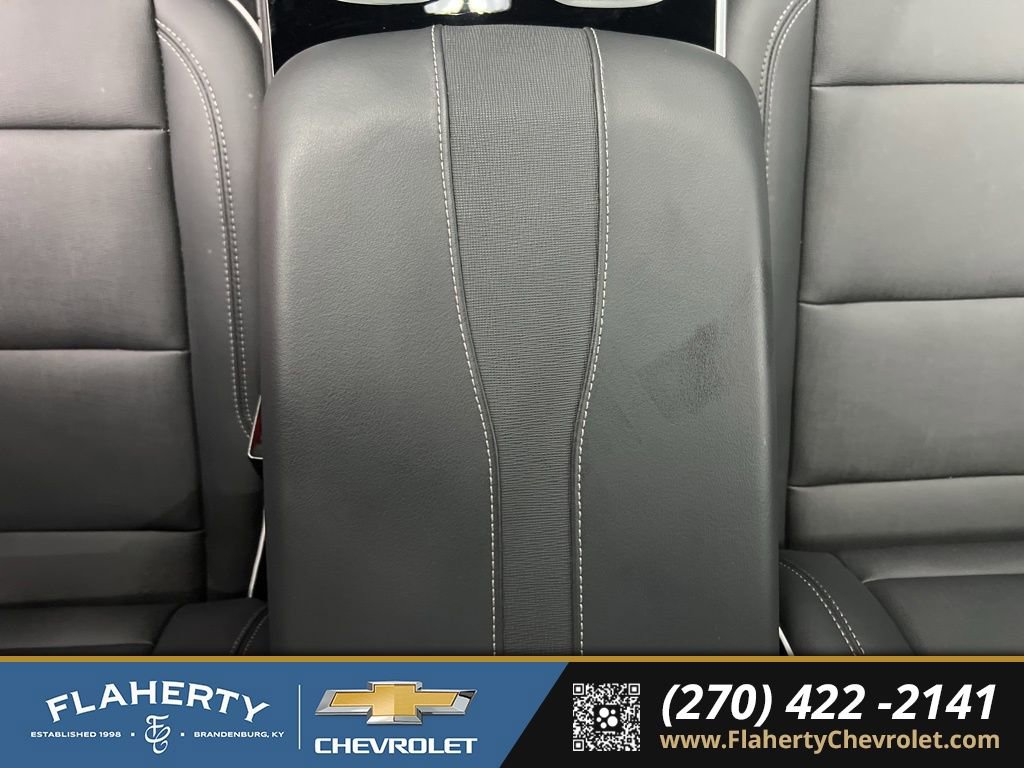 Used 2025 Buick Enclave Preferred AWD/4WD image 33