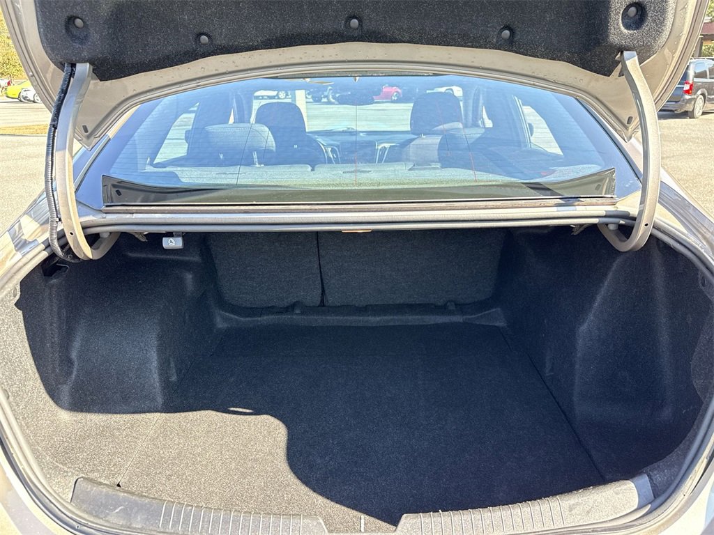 Used 2024 Chevrolet Malibu LT image 26