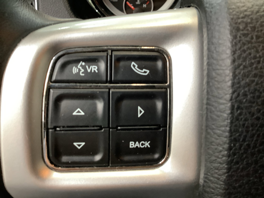 Used 2013 Dodge Durango SXT w/ Trailer Tow Group IV image 16