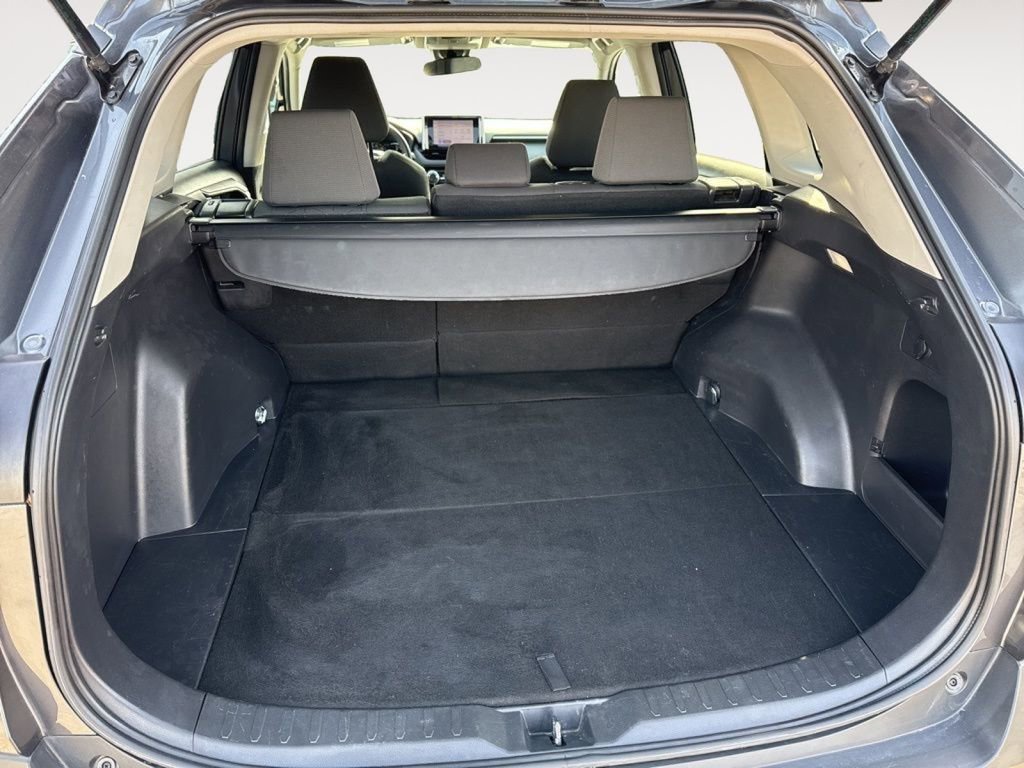 Certified 2024 Toyota RAV4 XLE image 30