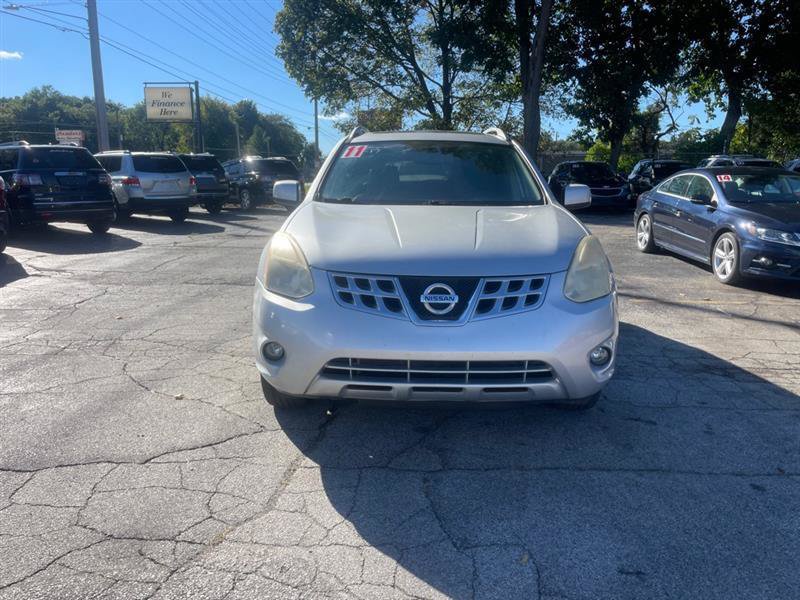 Used 2011 Nissan Rogue SV w/ SL Pkg AWD/4WD image 2