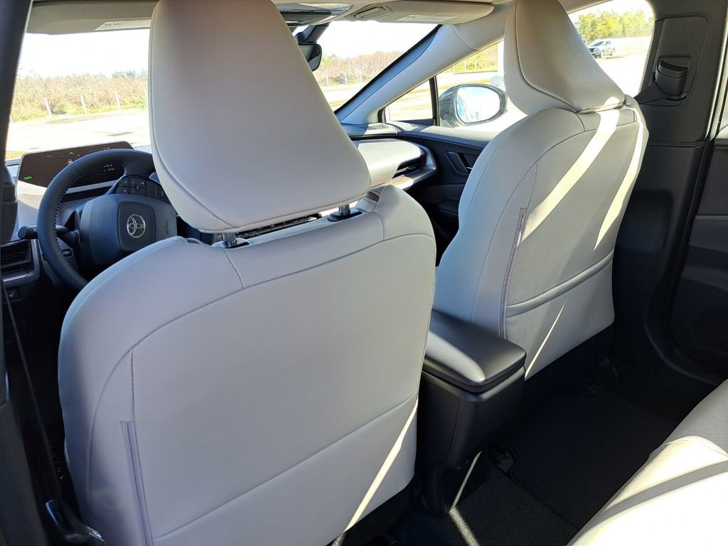 New 2026 Toyota Prius XLE image 18