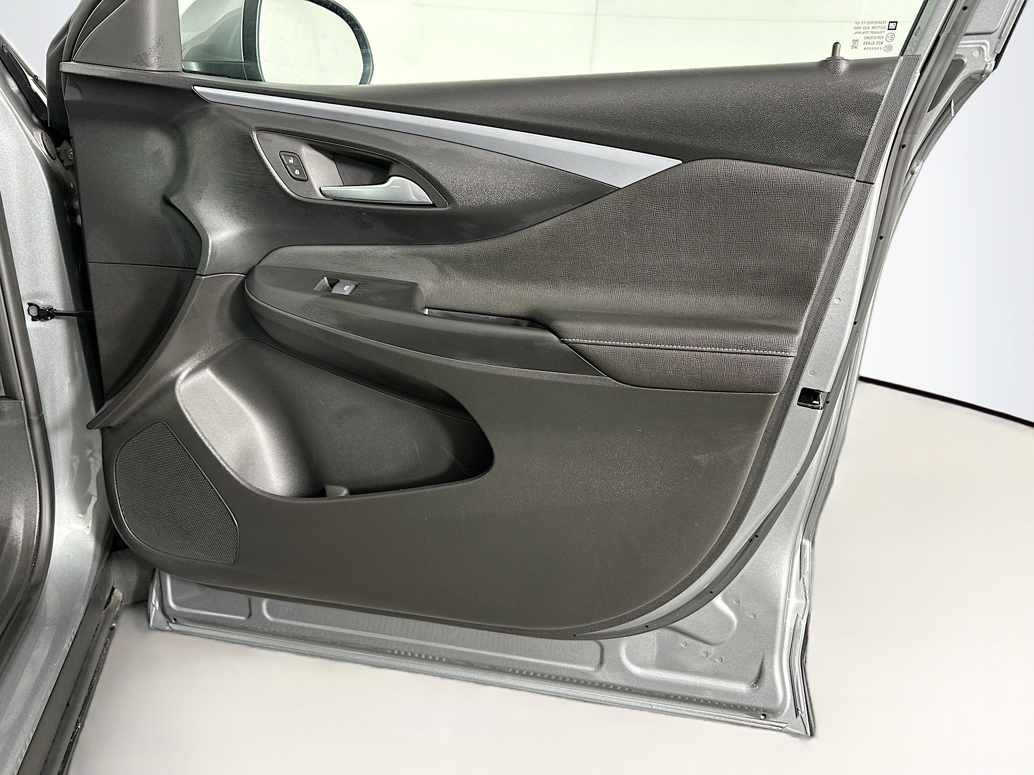 Used 2025 Buick Envista Preferred image 30