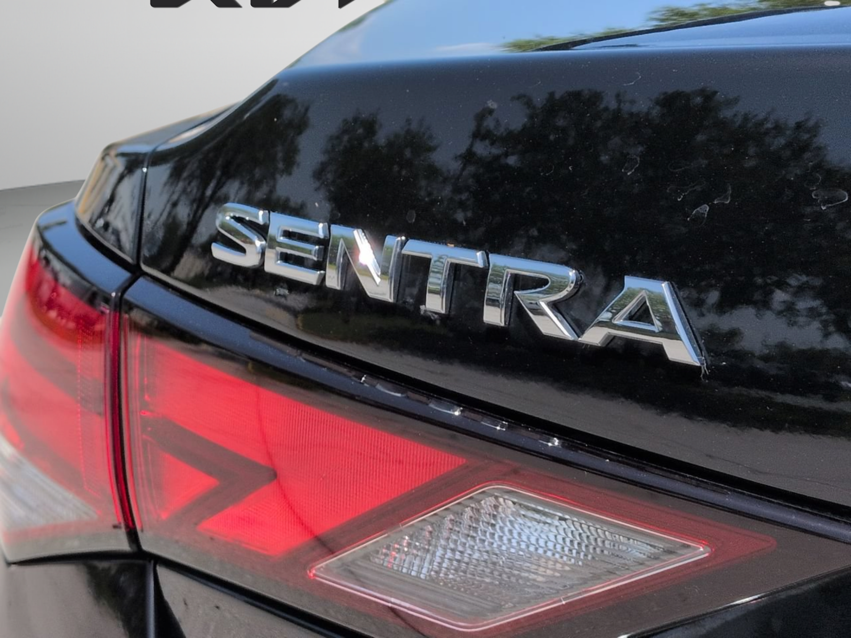 Used 2025 Nissan Sentra S FWD image 16