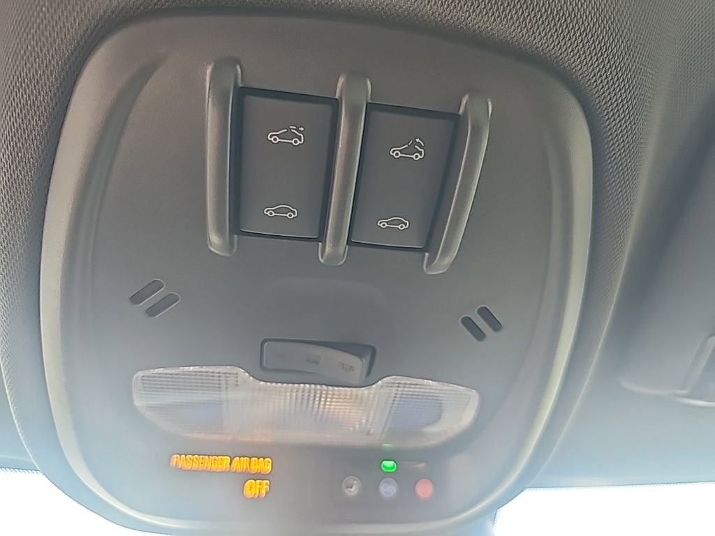 New 2026 Chevrolet Trax RS w/ Sunroof Package image 22