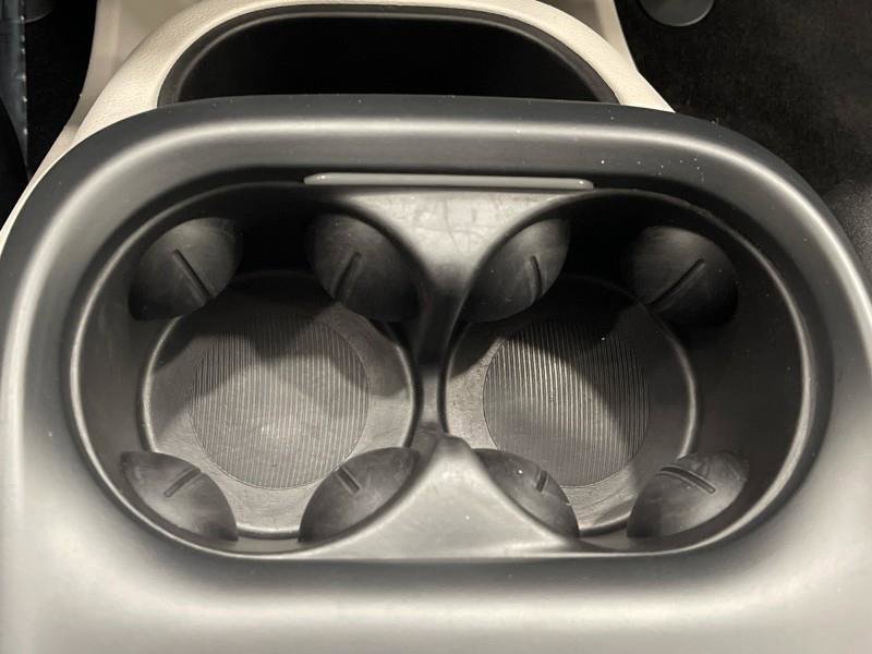 Used 2023 Chrysler Pacifica Touring-L image 28