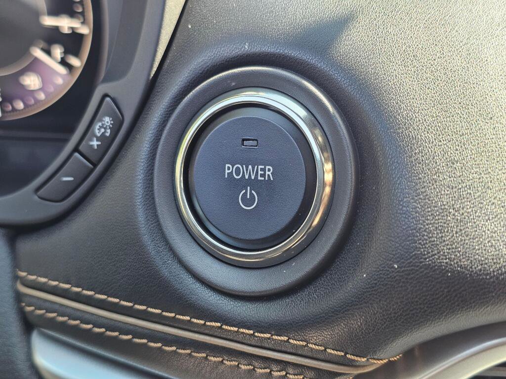 Certified 2024 MAZDA CX-90 Plug-In Hybrid w/ Premium Plus AWD/4WD image 33
