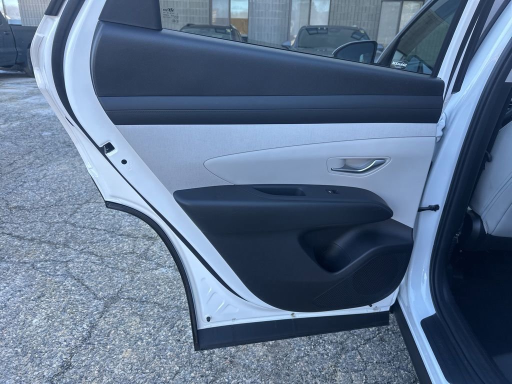 Used 2026 Hyundai Tucson SEL image 18