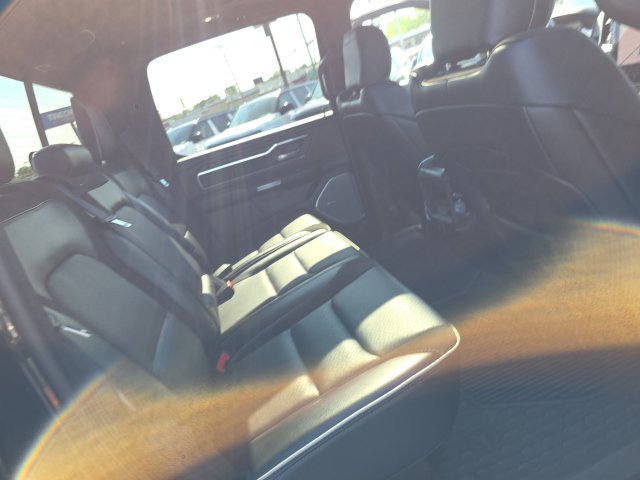 Used 2025 RAM 1500 Laramie w/ Advanced Safety Group II AWD/4WD image 34