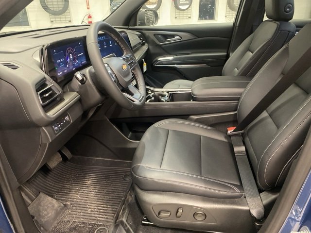 New 2026 Chevrolet Traverse LT w/ Driver Confidence Package image 24