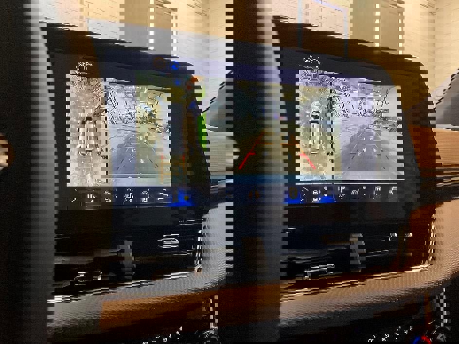 New 2026 Chevrolet Equinox ACTIV w/ Convenience Package III image 9