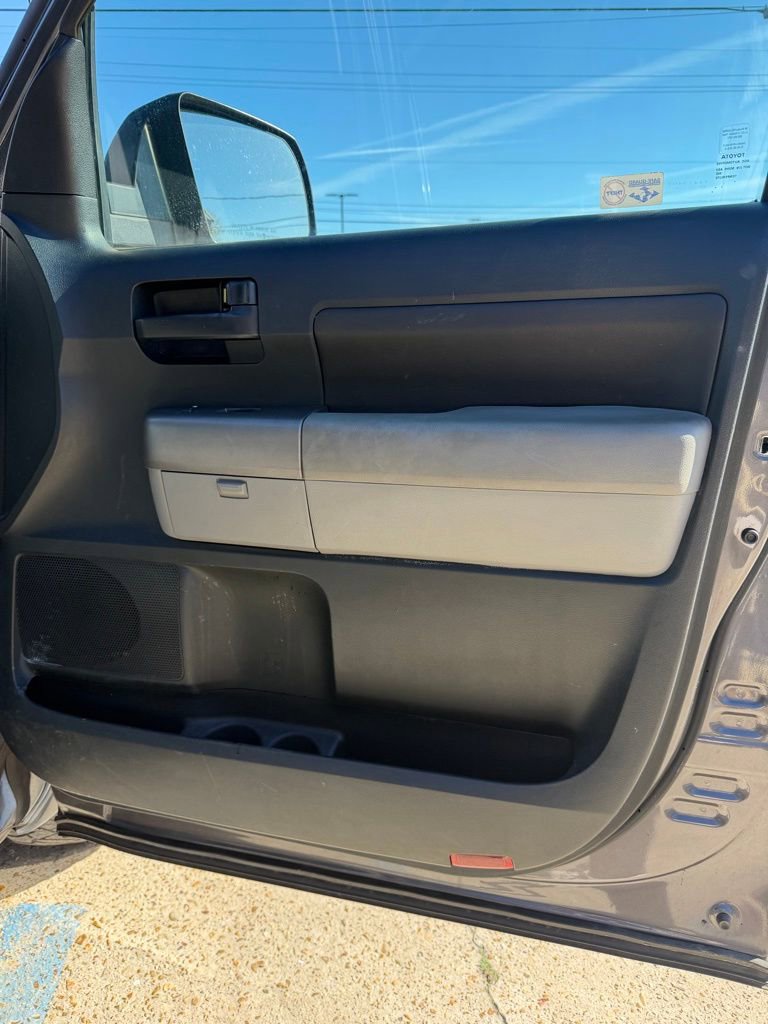 Used 2012 Toyota Tundra 2WD CrewMax w/ Tow Pkg image 18