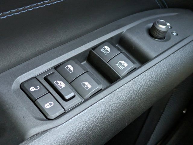 New 2026 Jeep Compass Latitude image 21