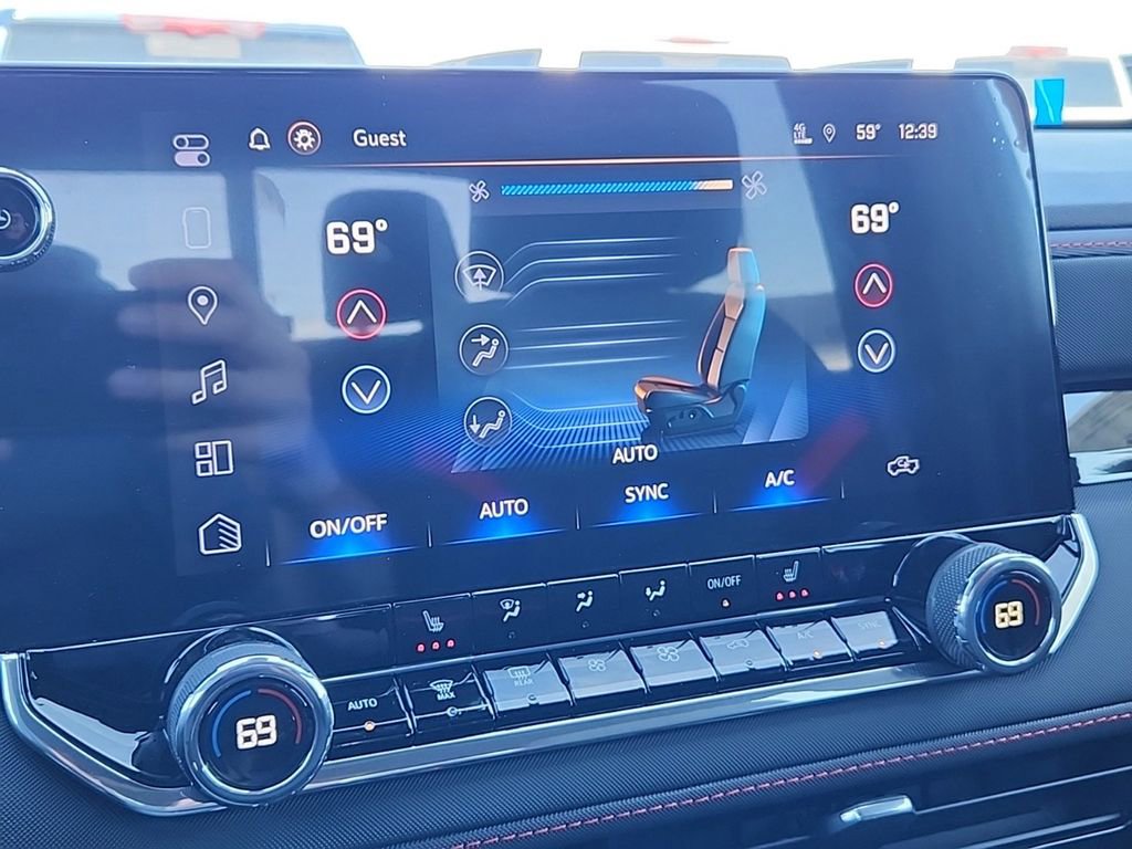 New 2025 Chevrolet Colorado Z71 w/ Technology Package image 13