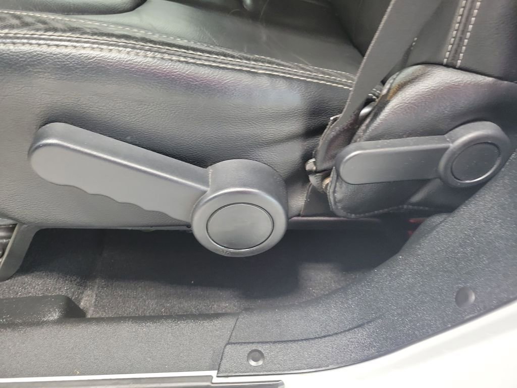 Used 2016 Jeep Wrangler Unlimited Rubicon AWD/4WD image 25