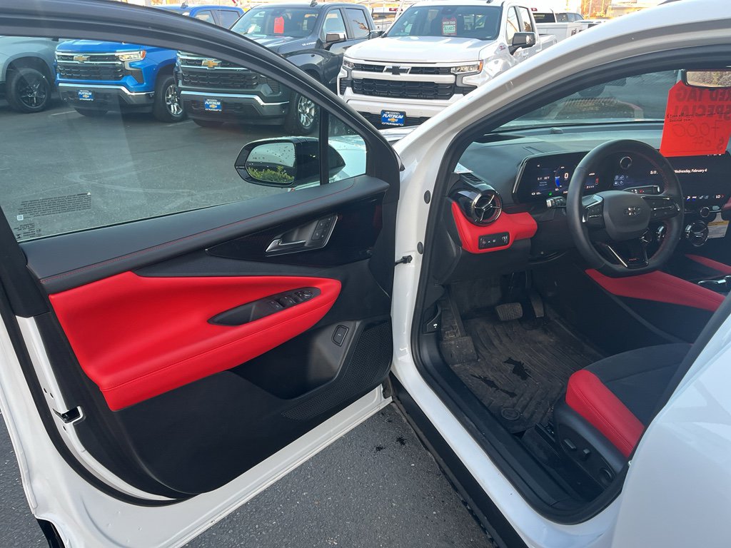 Used 2024 Chevrolet Blazer EV RS image 15