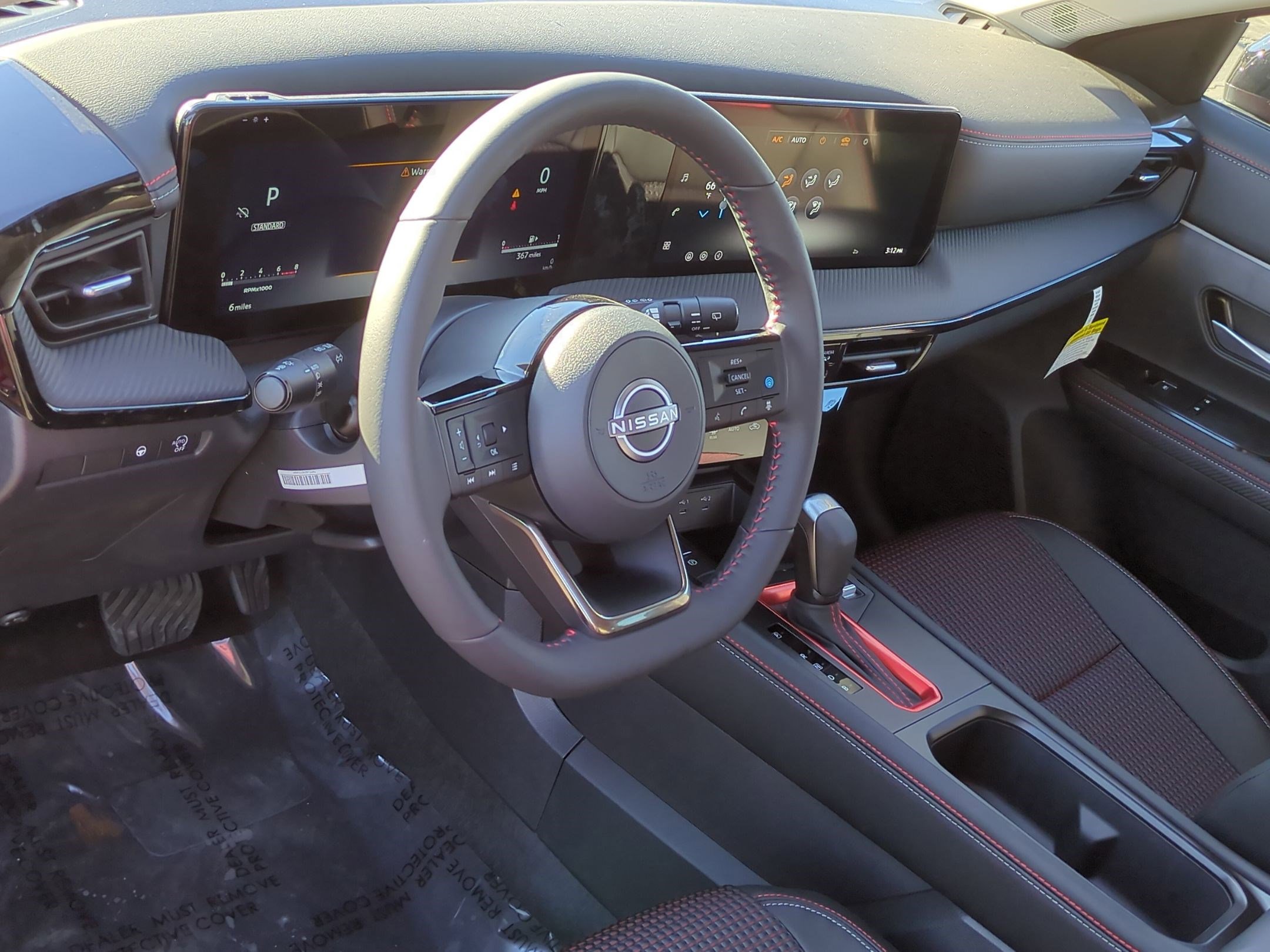 New 2026 Nissan Kicks SR image 2