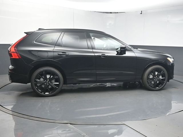 New 2026 Volvo XC60 B5 Ultra w/ Protection Package Premier image 8