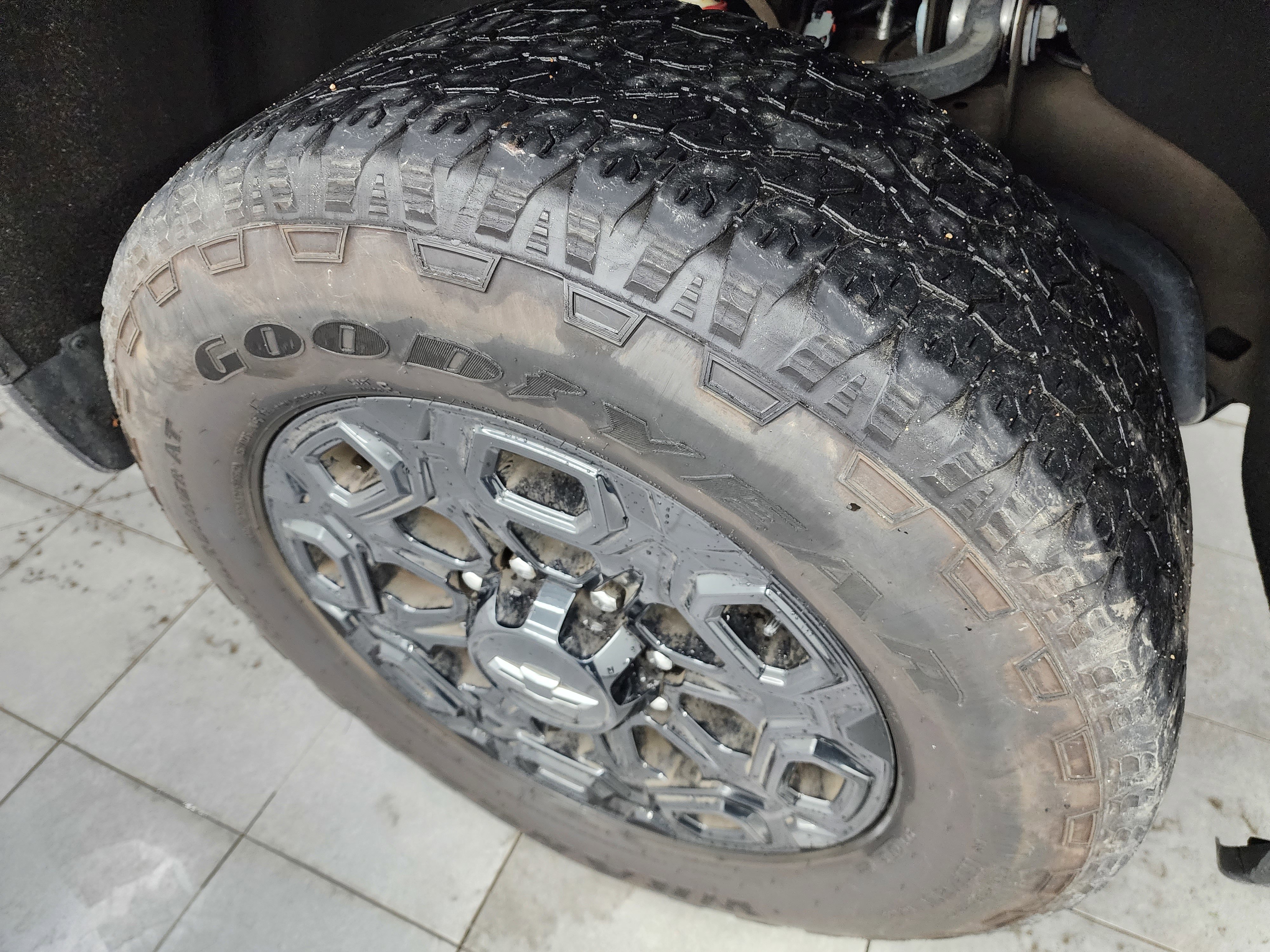 Used 2023 Chevrolet Silverado 3500 LTZ w/ LTZ Plus Package image 3