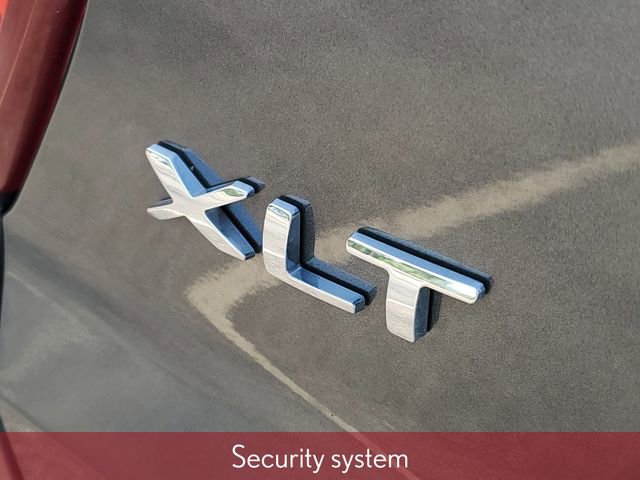 Used 2018 Ford Explorer XLT image 7