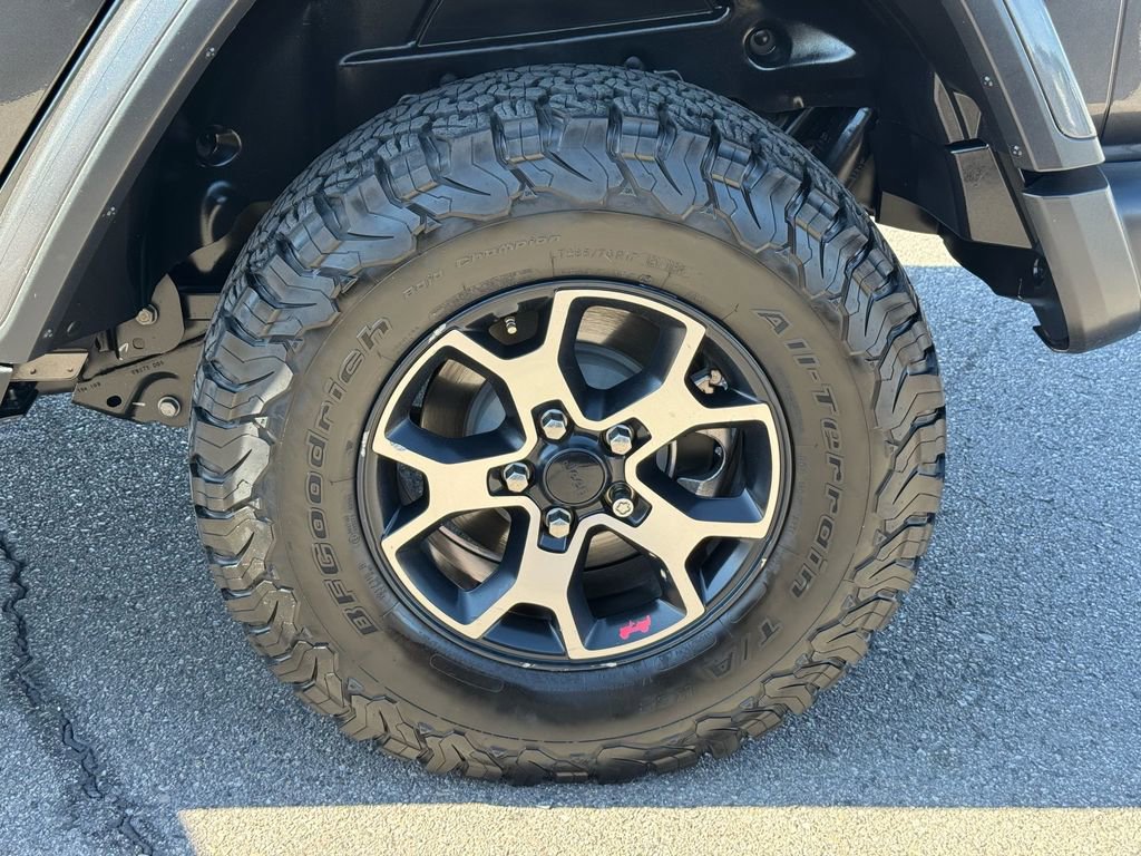 Used 2019 Jeep Wrangler Unlimited Rubicon AWD/4WD image 9