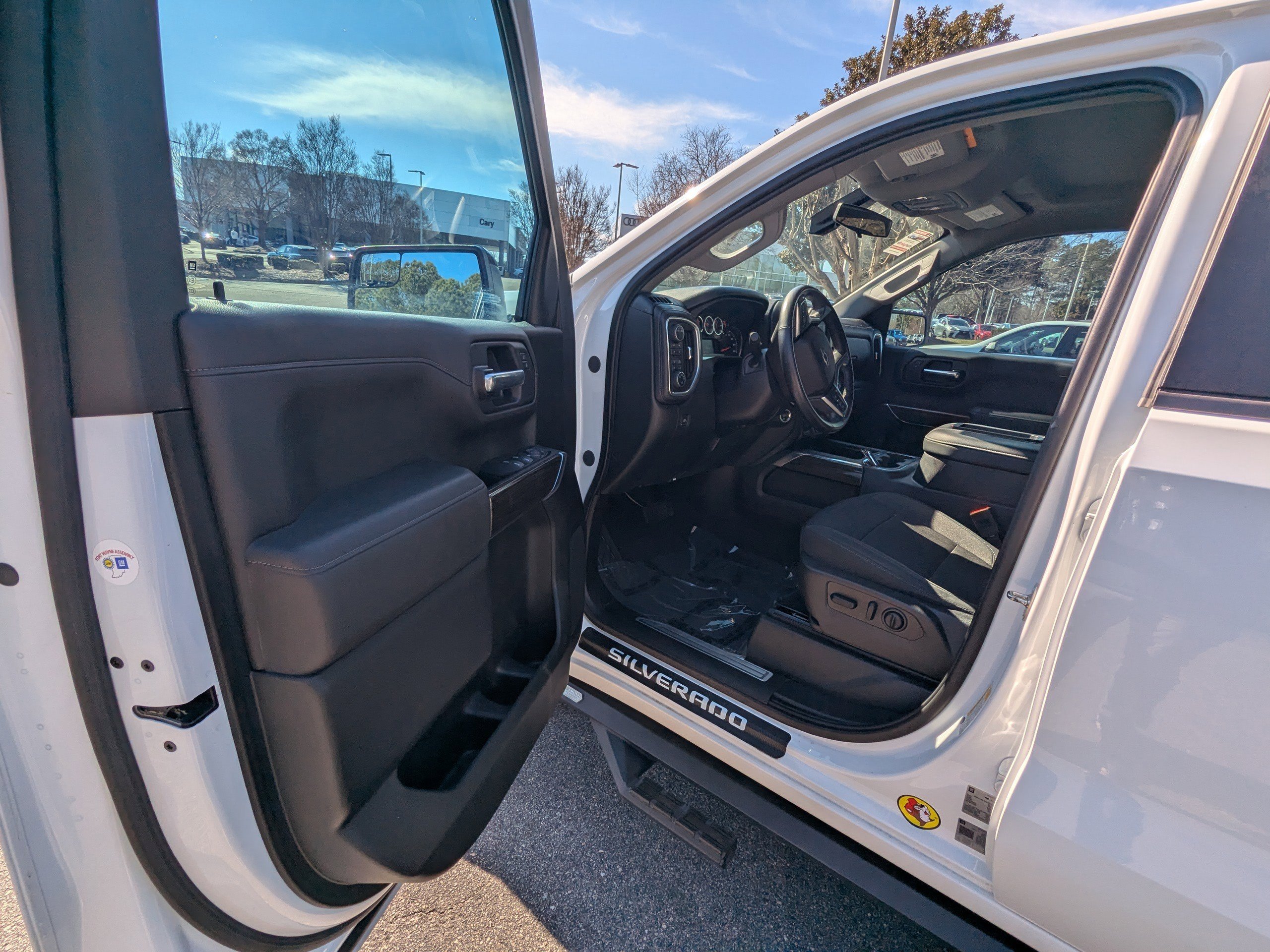 Used 2020 Chevrolet Silverado 1500 RST image 8