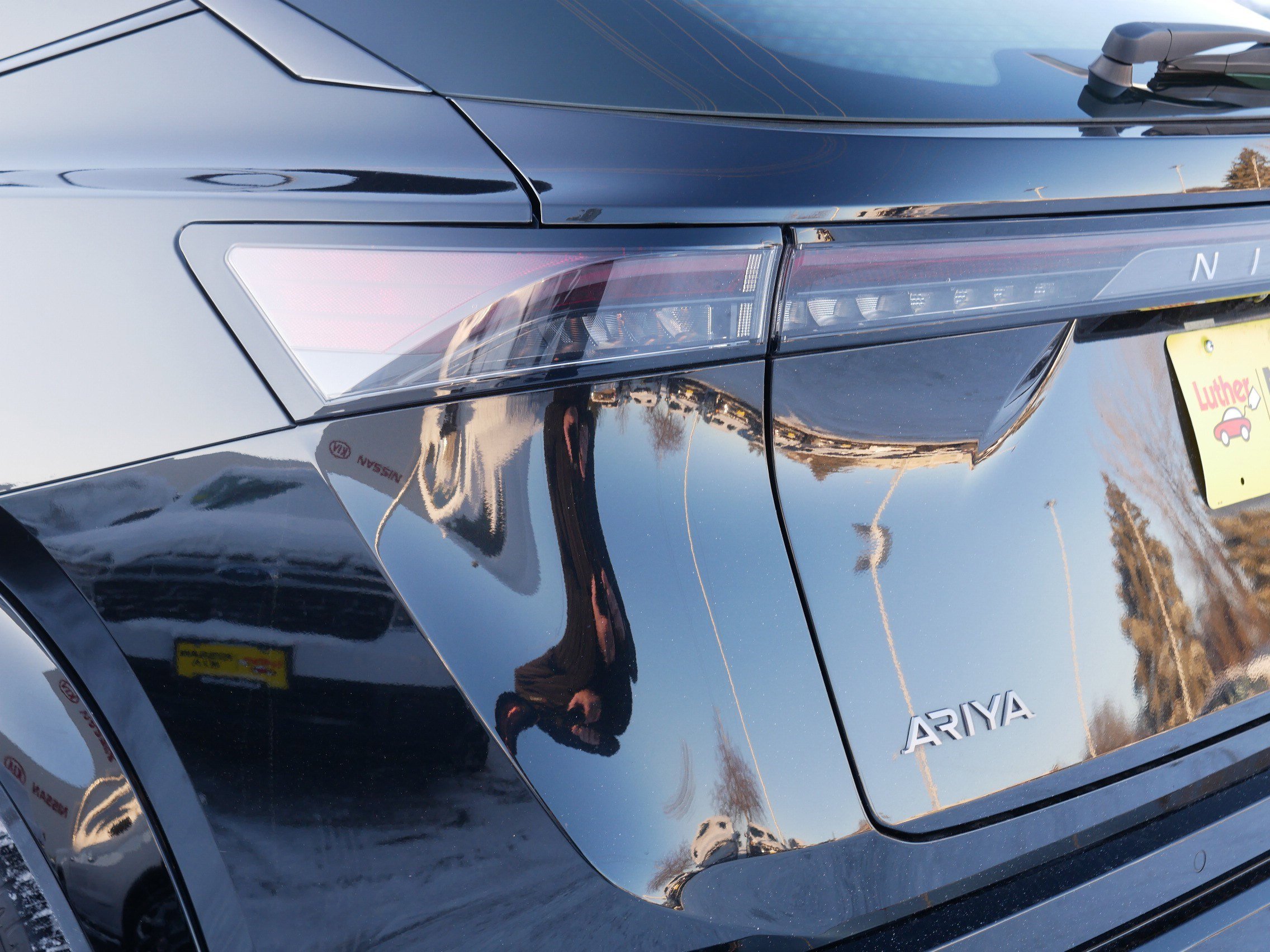 Certified 2023 Nissan Ariya image 17