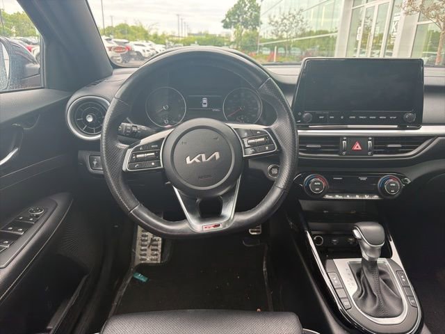 Used 2023 Kia Forte GT-Line w/ GT-Line Premium Package FWD image 5