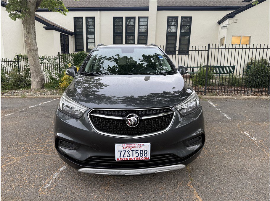 Used 2017 Buick Encore Preferred image 2