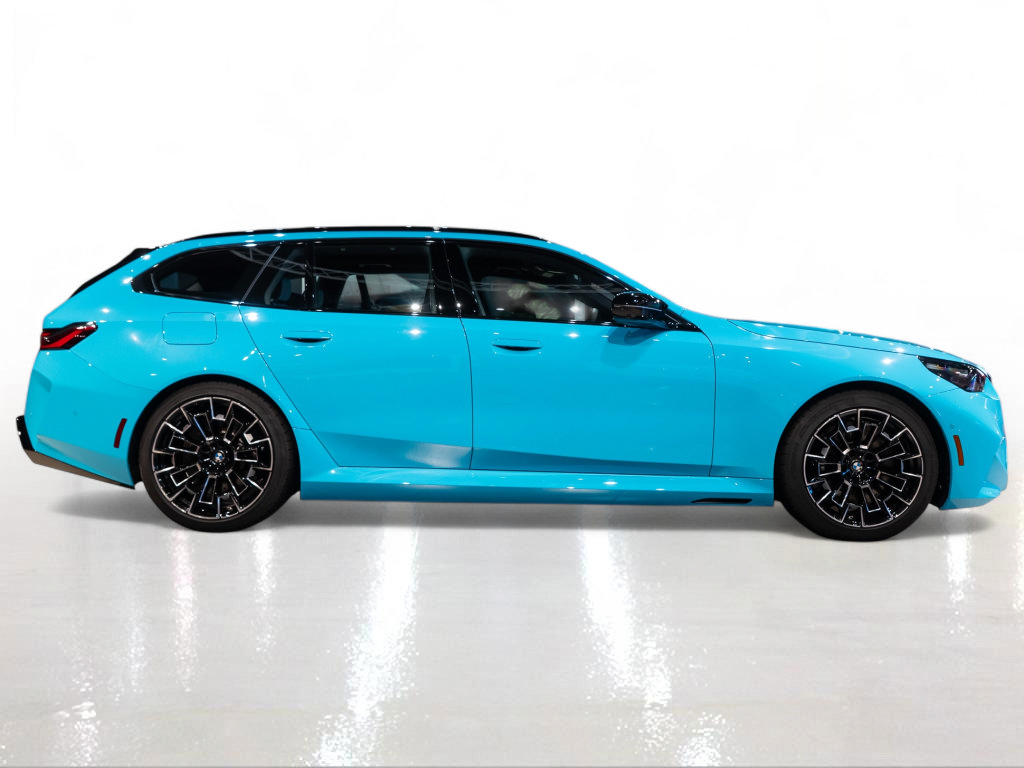 Used 2026 BMW M5 Touring w/ Executive Package AWD/4WD image 9
