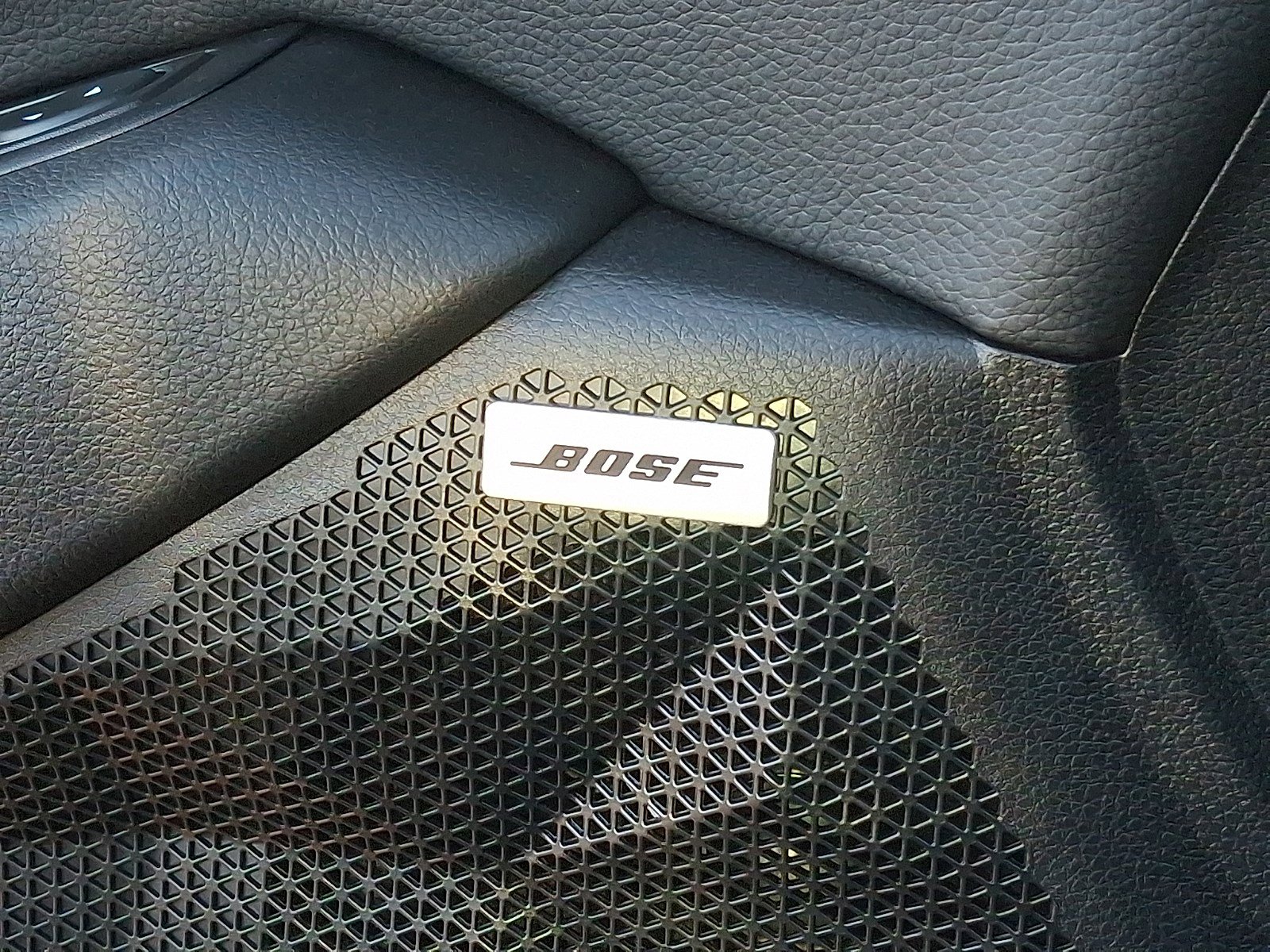 New 2026 Kia Seltos SX w/ SX Sunroof Package image 12