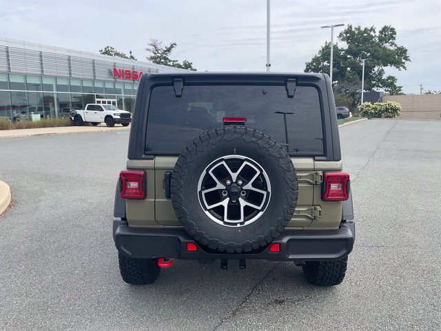 Used 2026 Jeep Wrangler Unlimited Rubicon AWD/4WD image 5
