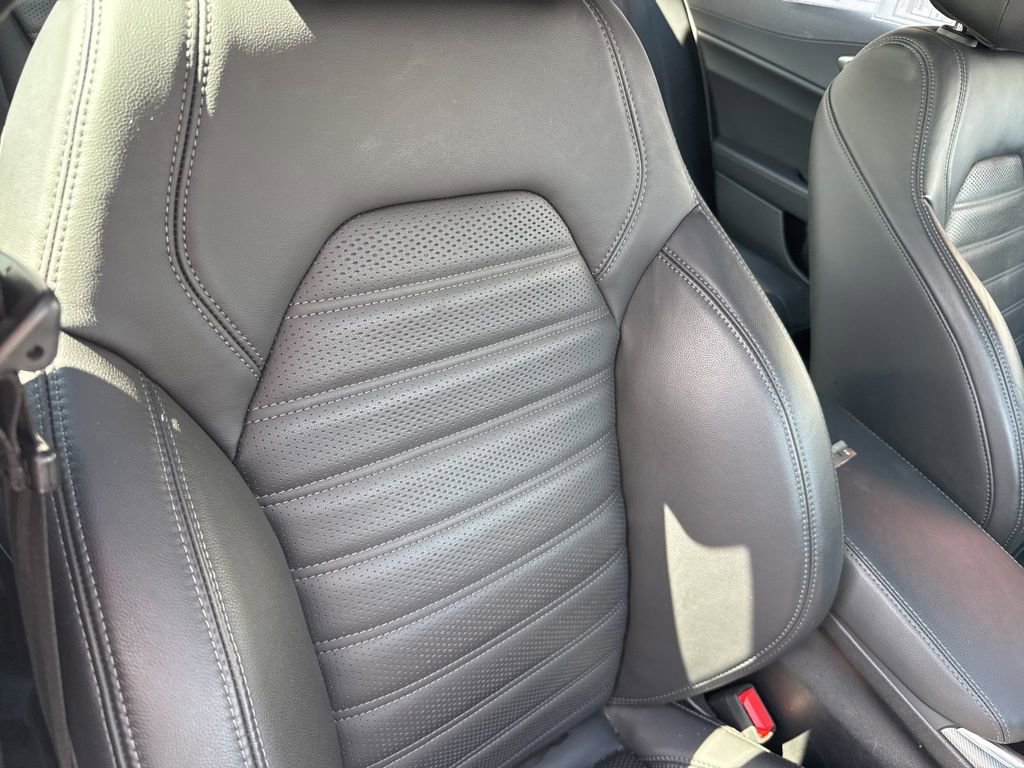 Used 2023 Alfa Romeo Giulia Veloce image 60