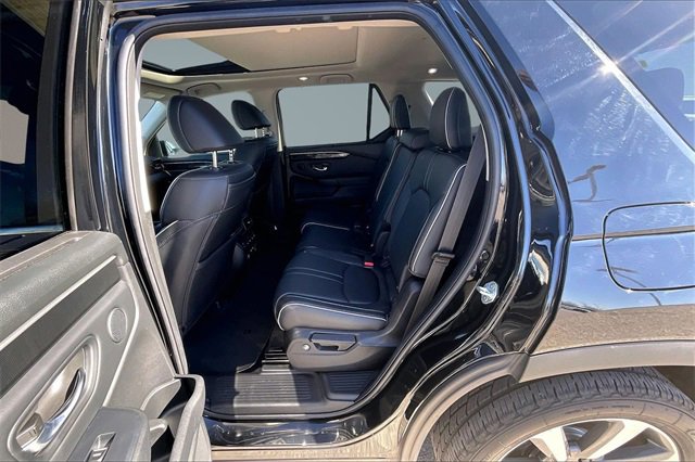Used 2023 Honda Pilot Elite image 24