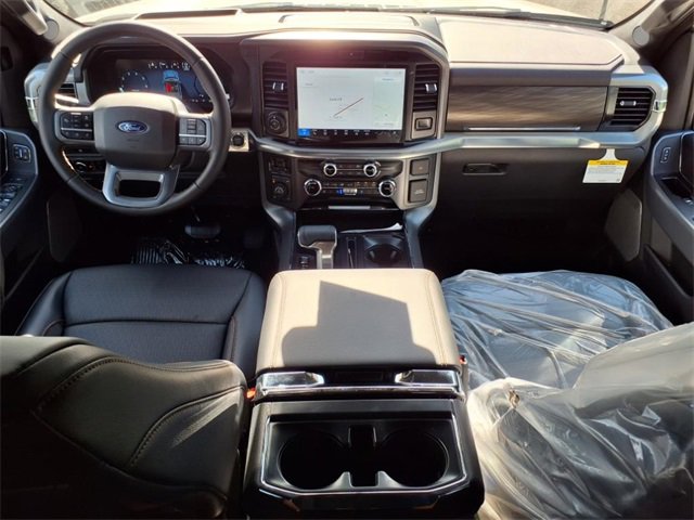 New 2025 Ford F150 Lariat w/ Equipment Group 502A High image 8