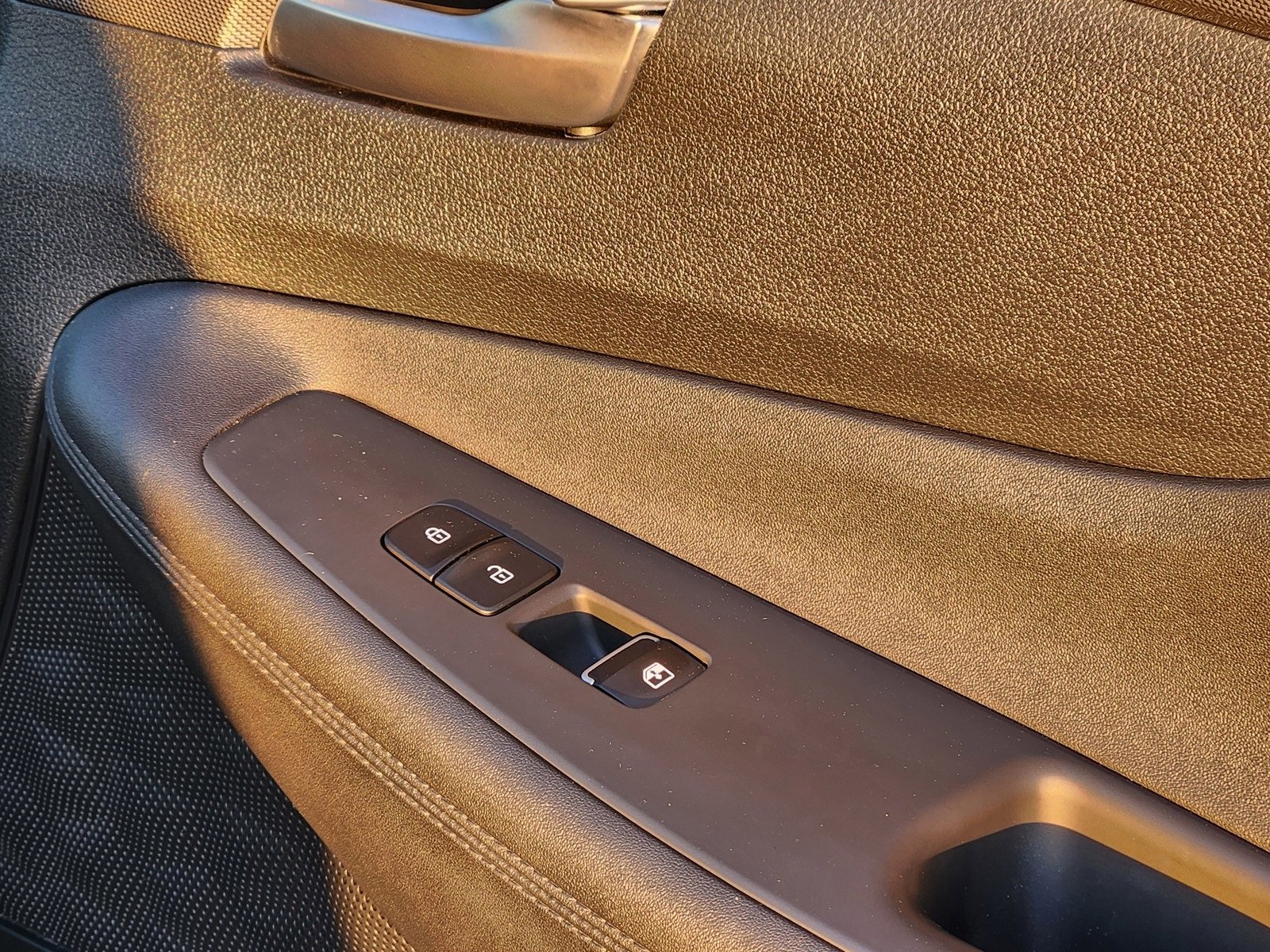 Used 2023 Hyundai Santa Fe SEL image 29