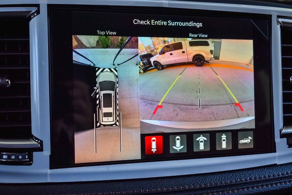 New 2026 Chrysler Pacifica Pinnacle w/ Trailer Tow Group image 25