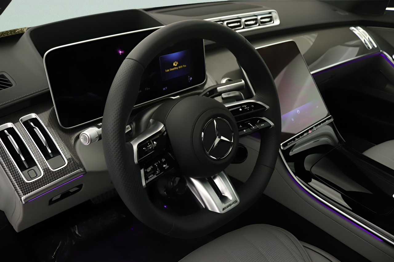 Used 2025 Mercedes-Benz S 63 AMG S image 15