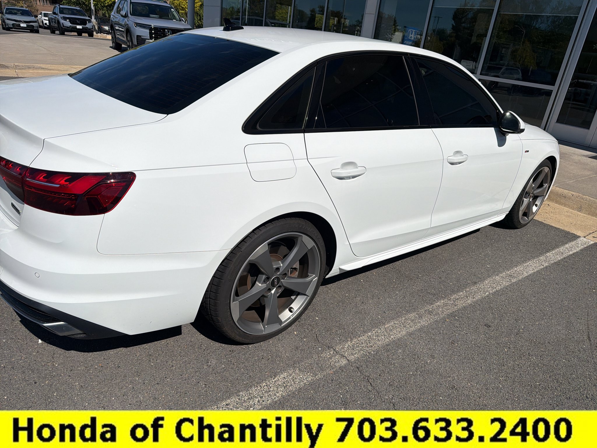 Used 2021 Audi A4 2.0T Premium Plus w/ Premium Plus Package AWD/4WD image 5