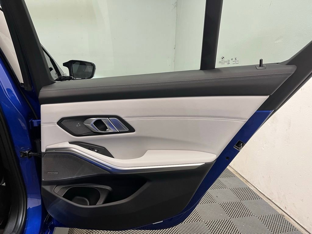 Used 2022 BMW M3 w/ Executive Package image 17