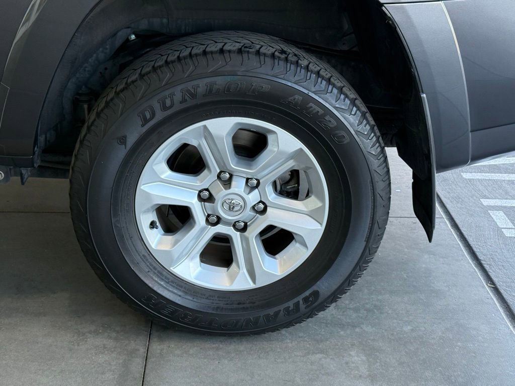 Certified 2022 Toyota 4Runner SR5 Premium w/ Moonroof Package image 15