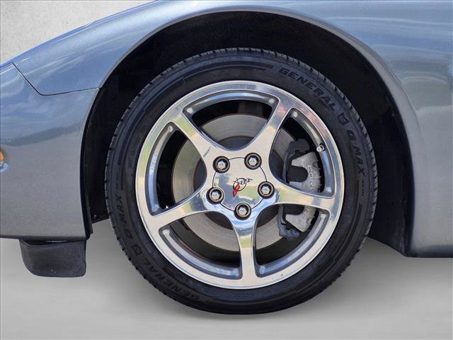 Used 2003 Chevrolet Corvette Coupe w/ Preferred Equipment Group RWD image 24