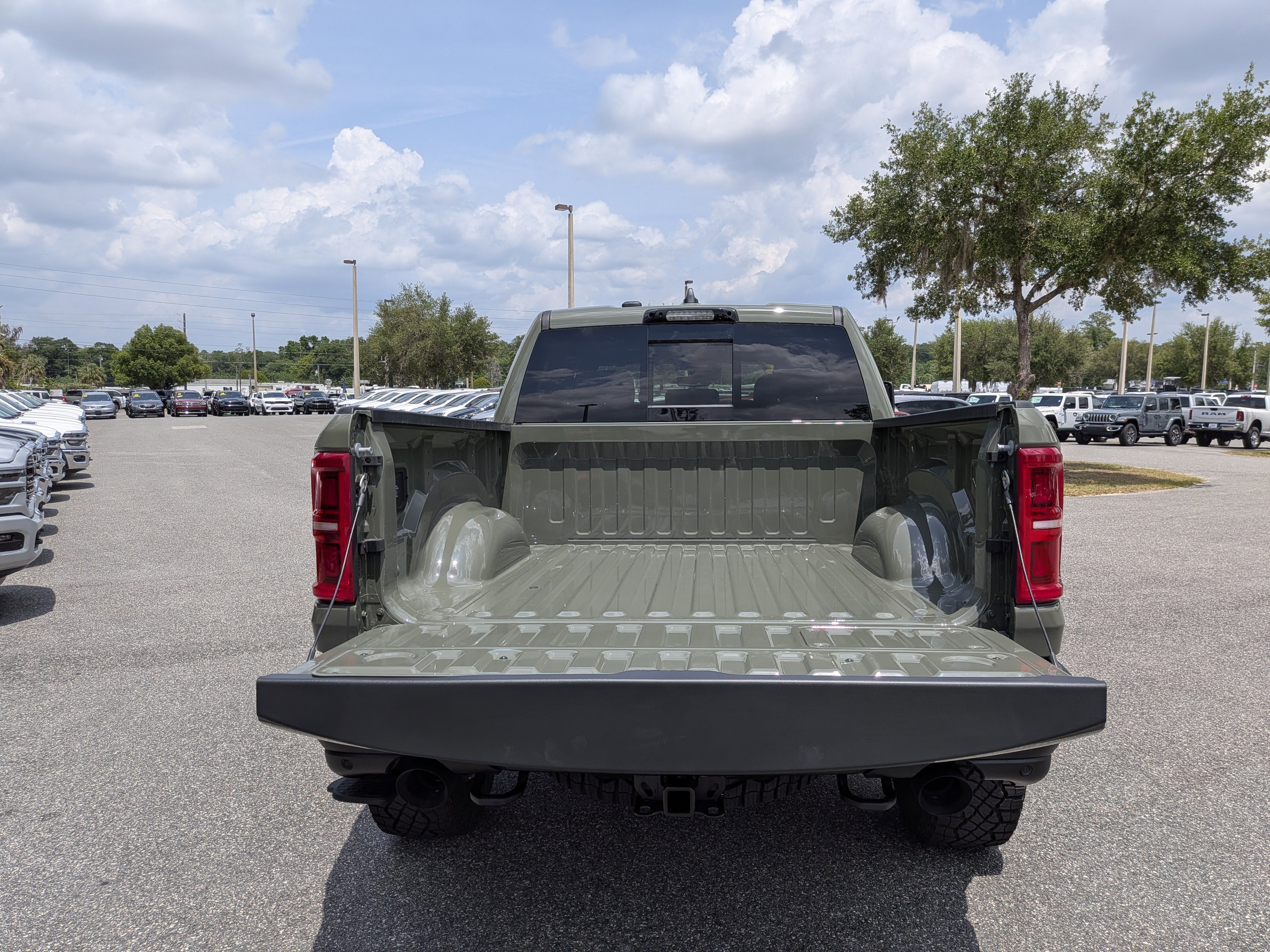 Used 2026 RAM 1500 RHO w/ RHO Level 1 Equipment Group AWD/4WD image 12