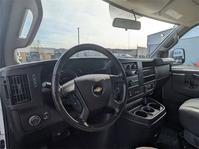 Used 2022 Chevrolet Express 3500 w/ Power Convenience Package image 9