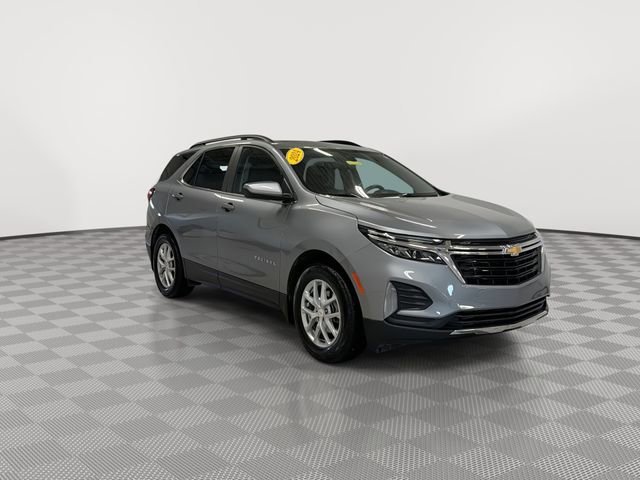 Certified 2024 Chevrolet Equinox LT w/ LPO, Floor Liner Package image 2